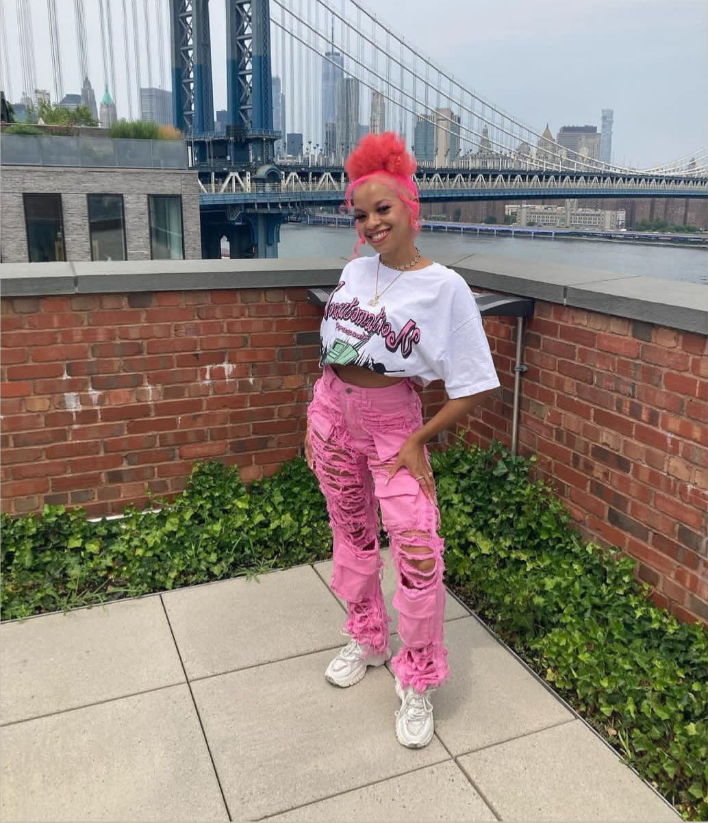 Emerald Club Hotline White Tee